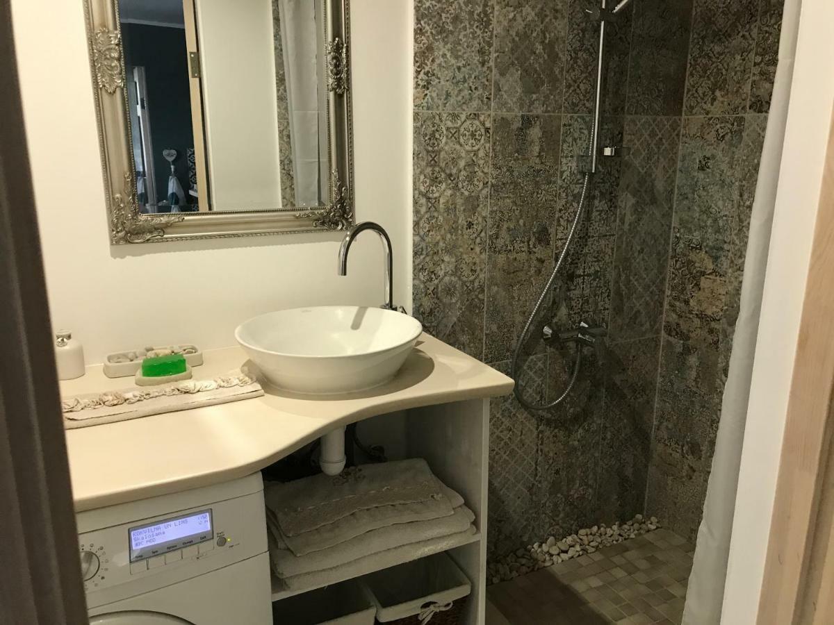 Apartment Near By Sea Юрмала Экстерьер фото