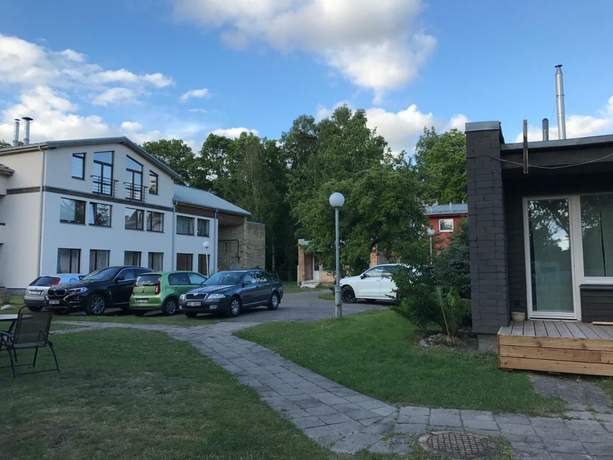 Apartment Near By Sea Юрмала Экстерьер фото